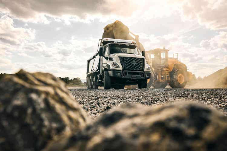 A ground view of the Volvo VNX that shows the truck from the bottom at a distance.