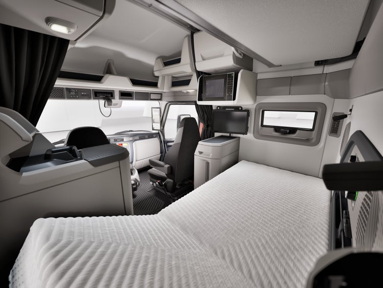 A closeup look of the reclining bunk. A spacious bunk that procides comfortable sleeping accomodations on rh Volvo VNX 640