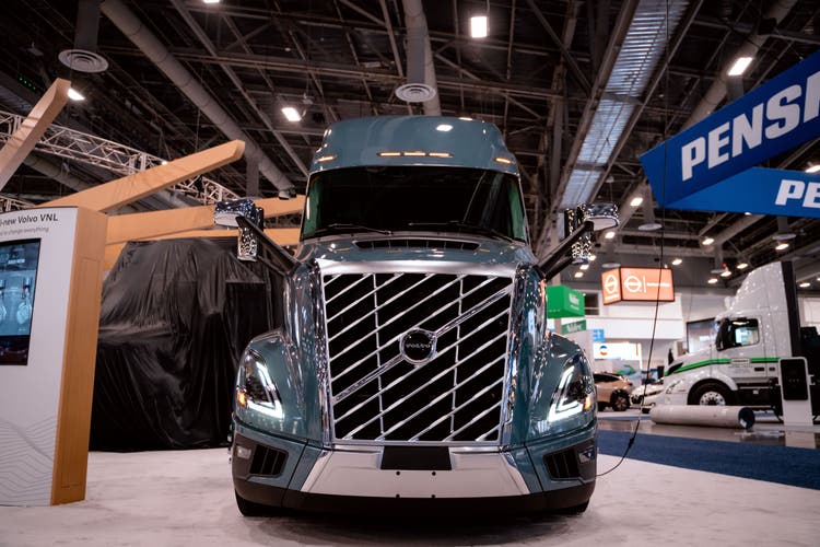 240520_ACTExpo_Volvo0385.jpg